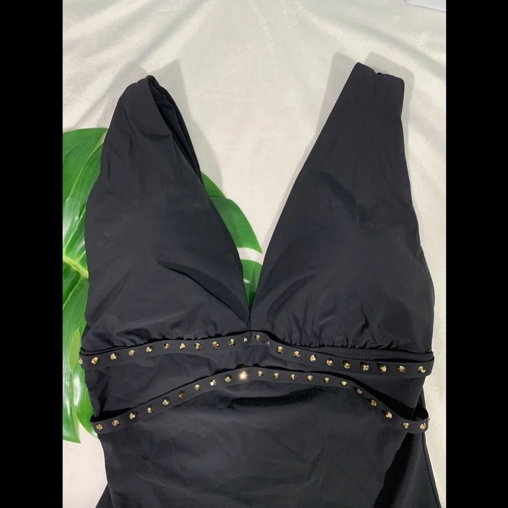 NEW $188 Amoressa Romancing the Stone One-Piece Swimsuit Black [ SZ 10 ]‎